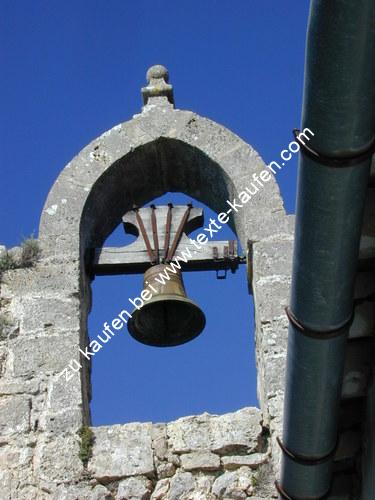 Glocke einer Kirche Blauer Himmel