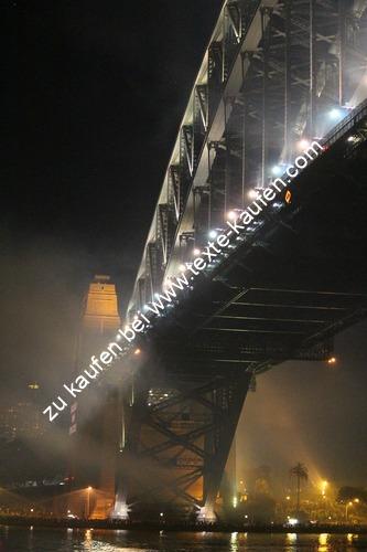 Brücke leichter Nebel Abendstimmung