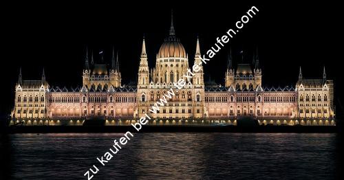 Ungarisches Parlament Abends